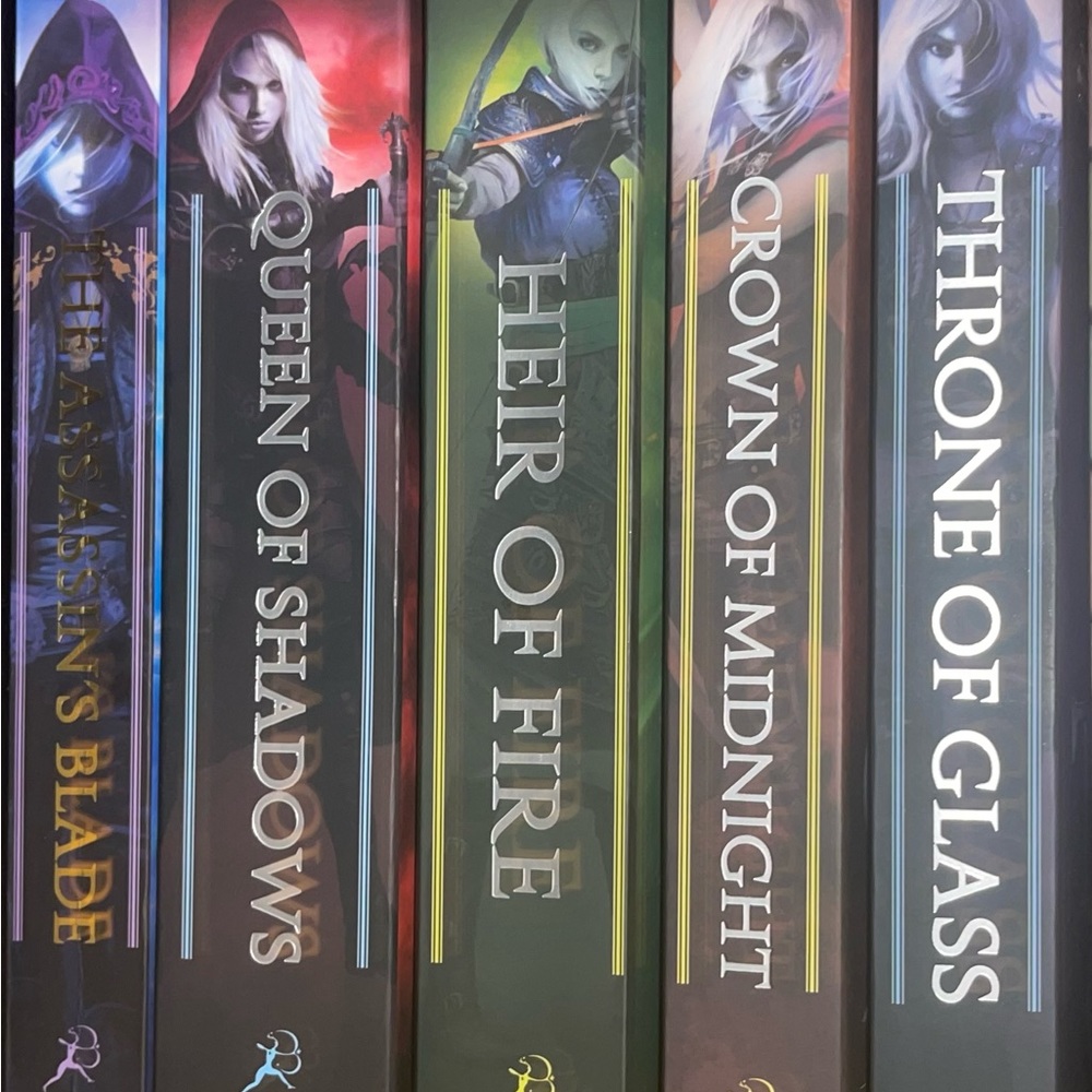 Throne of glass books series